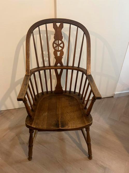 Prachtige vintage Windsor-stoel, Antiek en Kunst, Antiek | Meubels | Stoelen en Banken, Ophalen of Verzenden