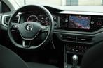 Volkswagen Polo 1.0 TSI Comfortline DODE-HOEK CARPLAY LED PD, Stof, Gebruikt, 95 pk, Met garantie (alle)
