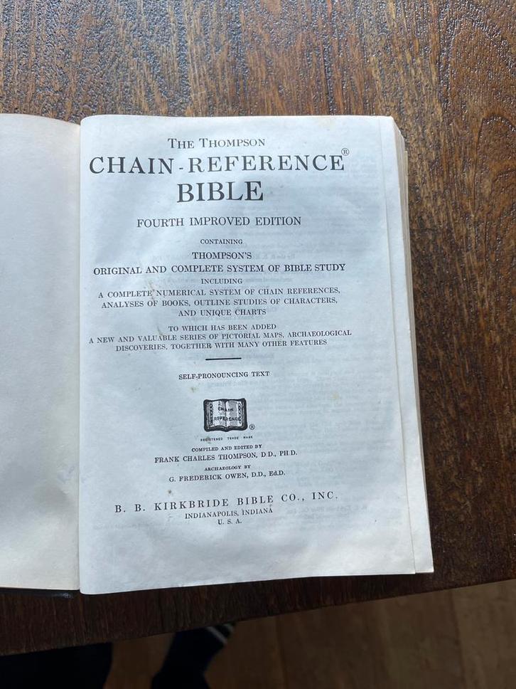 B.B. Kirkbride Bijbel - Thompson Chain-Reference, Antiek en Kunst, Antiek | Boeken en Bijbels, Ophalen of Verzenden