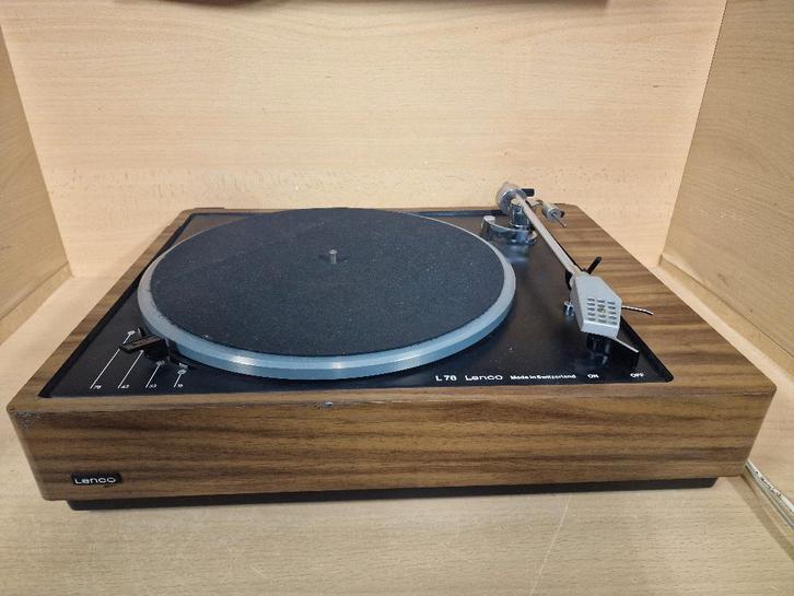 Lenco L76 Platenspeler Made in Switzerland - As is, Audio, Tv en Foto, Platenspelers, Gebruikt, Platenspeler, Overige merken, Ophalen of Verzenden