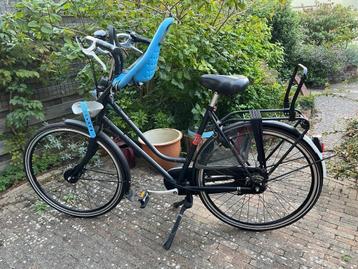 Yepp Voorstoeltje en Adapter beschikbaar voor biedingen