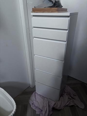 Witte malm kast met 6 Lades/ikea beschikbaar voor biedingen