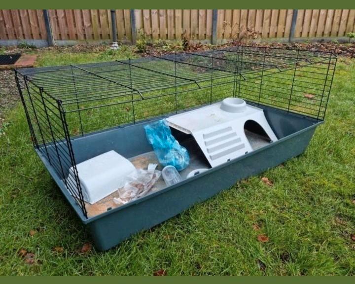 Zeer groot open konijn cavia verblijf circa 115cm 4 maandjes, Dieren en Toebehoren, Knaagdieren en Konijnen | Hokken en Kooien