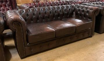 Prachtige Chesterfield Bank 3 Zits Bruin. beschikbaar voor biedingen
