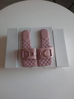 Dames slippers Nieuw in doos, Ophalen of Verzenden, Nieuw, Overige kleuren, Slippers