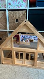 Poppenhuis met inboedel en familie, Ophalen, Gebruikt, Poppenhuis