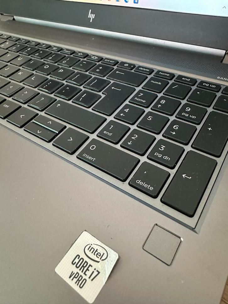 HP ZBook 15U G5 - i7, 16GB RAM, 512GB SSD, Radeon Pro, Computers en Software, Windows Laptops, Refurbished, 15 inch, SSD, 2 tot 3 Ghz