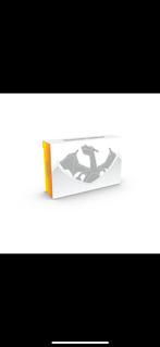 Pokemon Charizard Ultra Premium Collection Box (UPC), Hobby en Vrije tijd, Verzamelkaartspellen | Pokémon, Ophalen of Verzenden