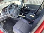 Renault Clio 1.2 TCE Collection 5-Drs, A/C, CC, Carkit, LM,, Voorwielaandrijving, Gebruikt, 4 cilinders, Origineel Nederlands