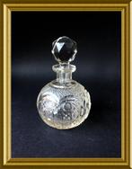Antieke geslepen parfumfles, Antiek en Kunst, Antiek | Glas en Kristal, Ophalen of Verzenden