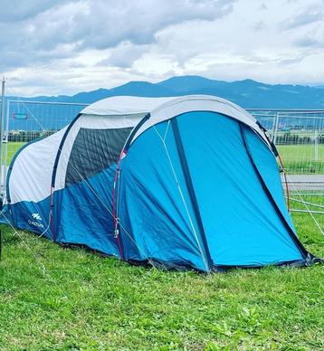 Quechua Arpenaz Family 4.1 tent – 4 persoons – met leefruimt beschikbaar voor biedingen