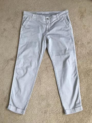 Jeans Jill Closed, maat 46 beschikbaar voor biedingen