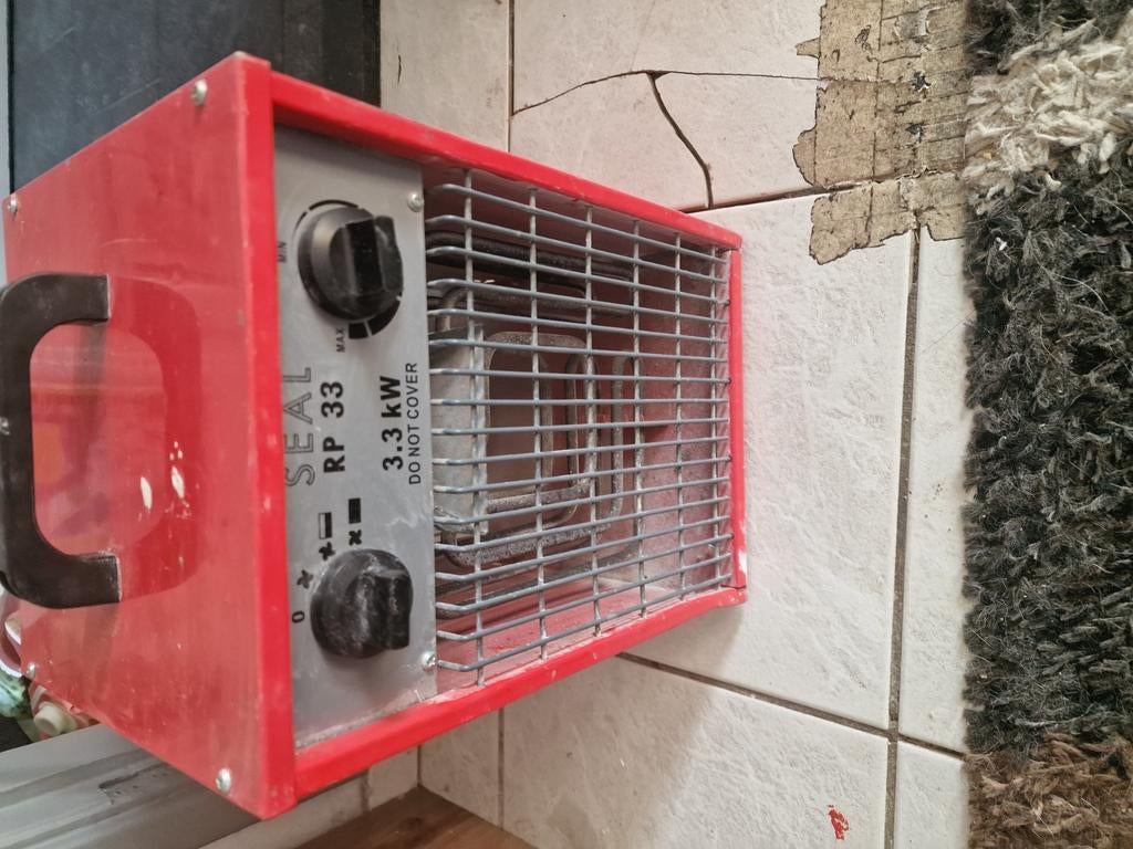 Seal rp 33, Ophalen, 30 tot 80 cm, Gebruikt, Radiator