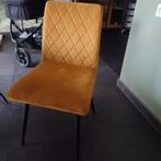 Okergele eetkamerstoelen, Ophalen, Zo goed als nieuw, Twee