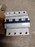 Gewiss krachtgroep 3-polig+nul 16A C-kar (GW92087), Ophalen of Verzenden