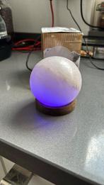 Wite Zout Lamp RGB, Ophalen of Verzenden, Zo goed als nieuw, Himalayan Salt Lamp, White Salt. Globe Shape, Multi Color LED,, Minder dan 50 cm