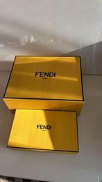 Fendi dozen in verschillende formaten, Ophalen of Verzenden, Zo goed als nieuw, Verpakking