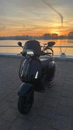 Vespa Sprint 2020 80cc Akrapovic, Fietsen en Brommers, Scooters | Vespa, Ophalen, Overige modellen, Zo goed als nieuw, 80 cc