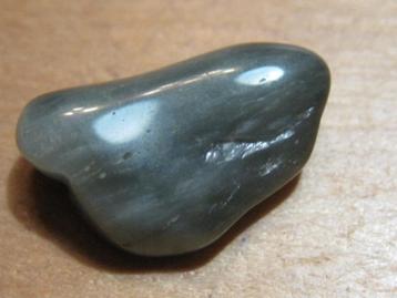 ede. 3x aparte edelsteen GRIJZE KATTEOOG (5) beschikbaar voor biedingen