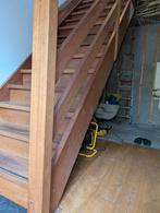 Hardhouten, dichte en rechte trap., Doe-het-zelf en Verbouw, Ladders en Trappen, Ophalen, Gebruikt, Trap, 2 tot 4 meter