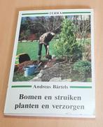 Boek tips en verzorging bomen-planten-struiken, Boeken, Wonen en Tuinieren, Zo goed als nieuw, Tuinieren en Tuinplanten, Verzenden
