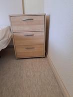 Nachtkastje Goliat, Ophalen, Minder dan 45 cm, 55 tot 70 cm, Zo goed als nieuw