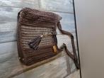 Gave gehaakte tas van bliklipjes, Sieraden, Tassen en Uiterlijk, Tassen | Damestassen, Ophalen of Verzenden, Nieuw, Bruin, Handtas