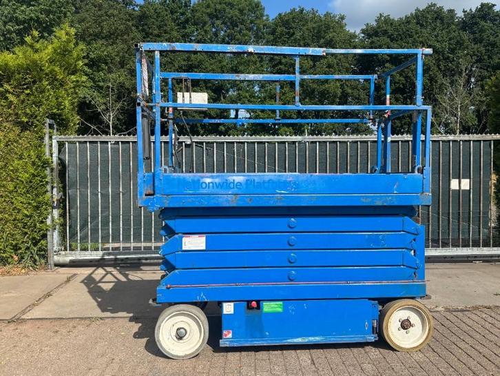 Skyjack SJ4632 12m elektro schaarlift skyjack 4632, Zakelijke goederen, Machines en Bouw | Liften, Steigers en Ladders