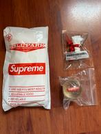 Supreme accessoires (poncho, parachute, stuiterbal), Nieuw, Ophalen of Verzenden