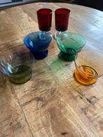 Gekleurde retro glaasjes, Ophalen of Verzenden, Zo goed als nieuw, Borrel- of Shotglas