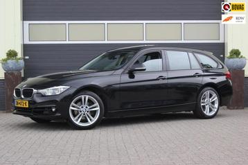 BMW 3-serie Touring 320i High Executive | Trekhaak | beschikbaar voor biedingen