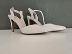 Prachtige pumps ecrukleurig, Kleding | Dames, Schoenen, Pumps, Overige kleuren, Ophalen of Verzenden, Zo goed als nieuw