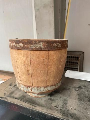 Oude Houten Kaasmal - Decoratief beschikbaar voor biedingen