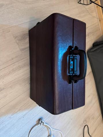 Bollmann Concertina koffer, dokterskoffer, verloskundigentas beschikbaar voor biedingen