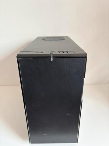 Game pc + monitor beschikbaar voor biedingen