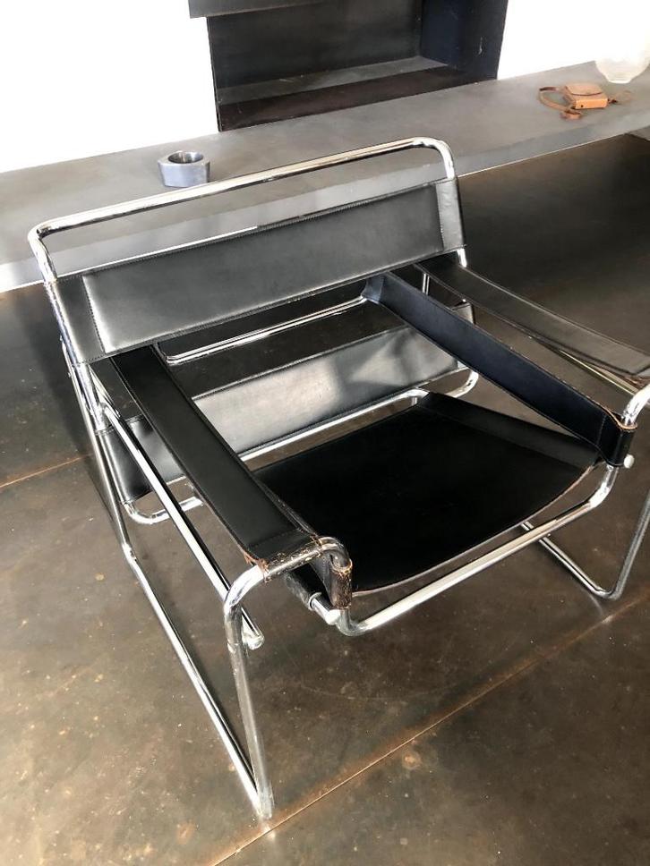 Wassily chair door Marcel Breuer Echt tuigleer  replica izgs, Huis en Inrichting, Fauteuils, Zo goed als nieuw, Leer, Metaal, 75 tot 100 cm