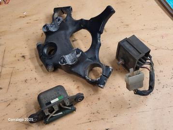 CB750 k0 k2 k2 k6 Diverse onderdelen beschikbaar voor biedingen