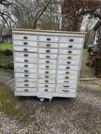 Mooie industriële werkplaats kast met 33 laden, Huis en Inrichting, Woonaccessoires | Overige, Gebruikt, Wijchen, Info@heydenrijck.nl
