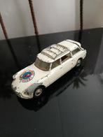 Citroën DS break safari ski club. Corgi toys, Hobby en Vrije tijd, Modelauto's | 1:43, Ophalen of Verzenden, Gebruikt, Auto, Corgi