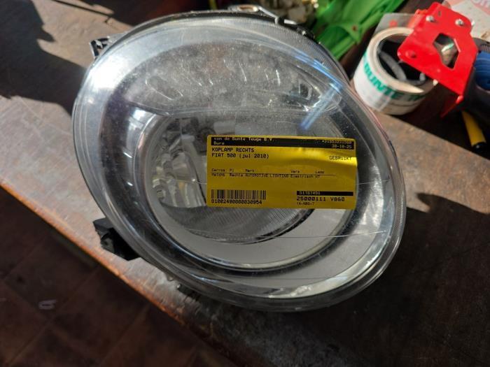 Koplamp rechts van een Fiat 500, Auto-onderdelen, Verlichting, Fiat, Gebruikt, 3 maanden garantie