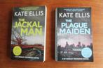 Kate Ellis (2x) The Jackal Man + The Plague Maiden Peterson, Gelezen, Fictie, Ophalen of Verzenden