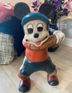 Vintage houten beeld Mickey Mouse Tennis, Verzamelen, Disney, Mickey Mouse, Ophalen of Verzenden, Zo goed als nieuw, Beeldje of Figuurtje