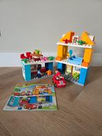 Lego Duplo Huis 10835 compleet met Auto en Figuren, Ophalen of Verzenden, Zo goed als nieuw, Complete set, Duplo