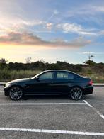 BMW 3-Serie 2.0 I 318 AUT 2009 Zwart, Auto's, Automaat, Zwart, Zwart, 1365 kg