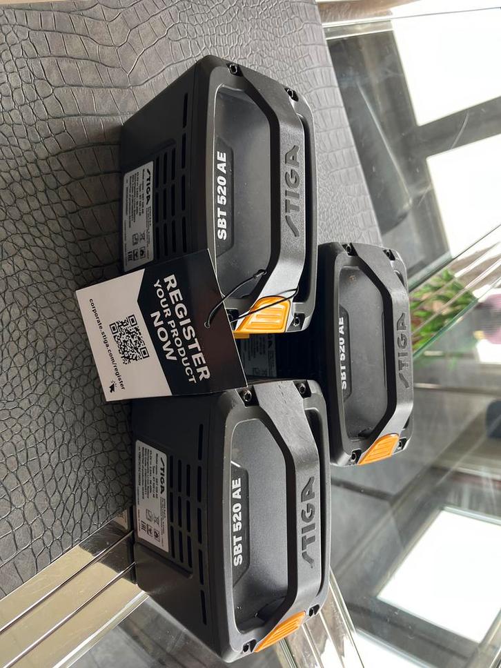 3 Stiga Accu's SBT 520 AE te koop nieuw, Tuin en Terras, Overige Tuin en Terras, Gebruikt, Ophalen
