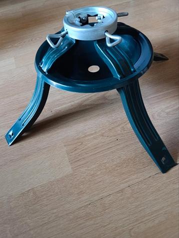 Kerstboomstandaard  beschikbaar voor biedingen