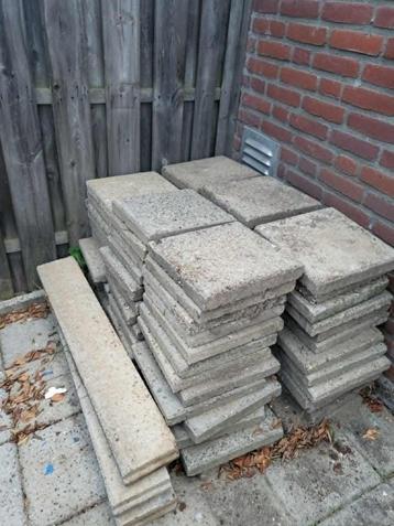 Tegels beschikbaar voor biedingen