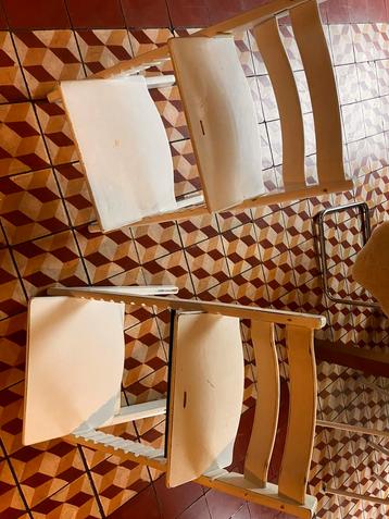 Stokke tripp trapp kinderstoel beschikbaar voor biedingen