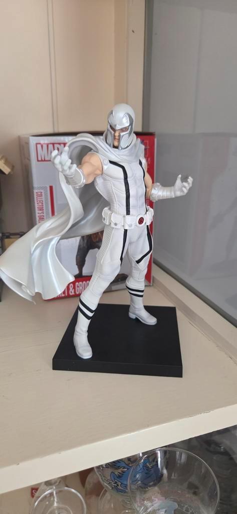 Marvel Now Magneto wit, Verzamelen, Beelden en Beeldjes, Zo goed als nieuw, Mens, Ophalen of Verzenden