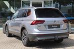 Volkswagen Tiguan Allspace 1.5 Comfortline TSI 150pk | ACC |, Auto's, 4 cilinders, Bedrijf, SUV of Terreinwagen, 83 €/maand